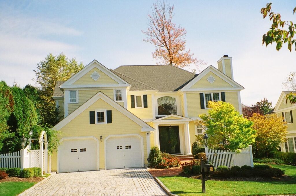 exterior house painters Courtice